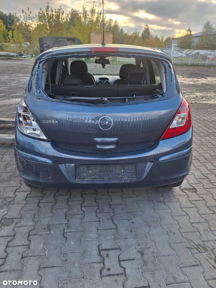 DRZWI TYLNE LEWE CORSA D KOD LAKIERU Z 168 - 5