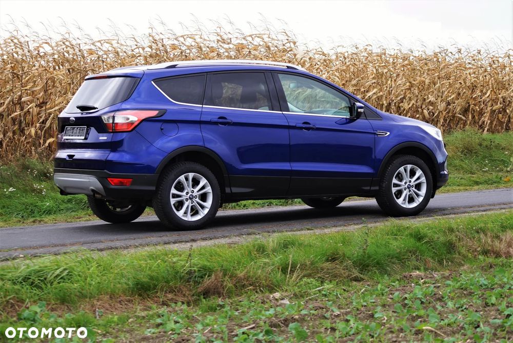Ford Kuga - 4