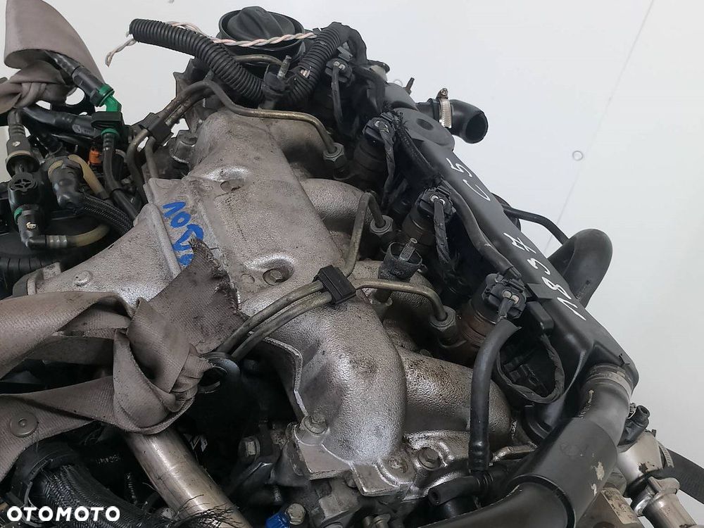 SILNIK CITROEN C5 I 4HX 10DZ17 2.2 HDI - 2
