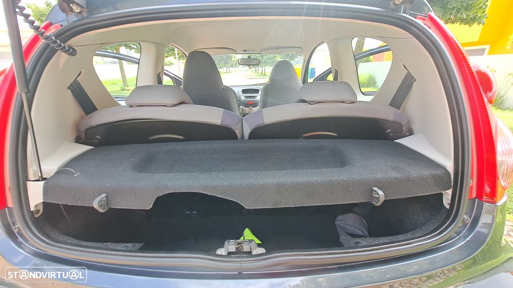 Peugeot 107 1.0 Trendy - 10