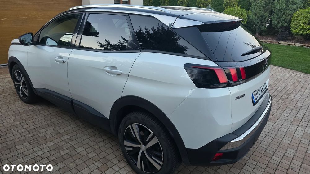 Peugeot 3008 1.2 PureTech Allure S&S - 5