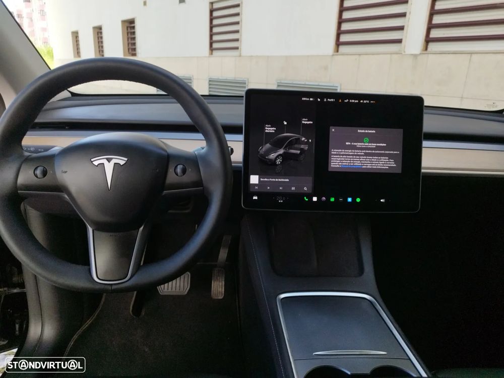 Tesla Model Y RWD - 8
