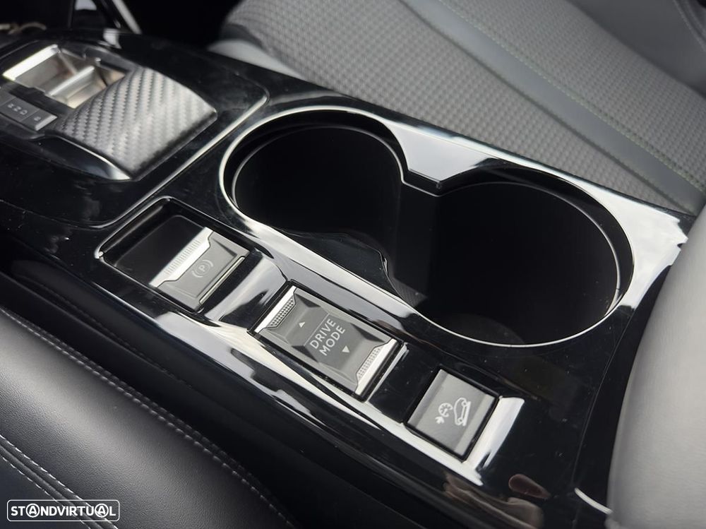Peugeot e-2008 50 kWh GT Line - 32