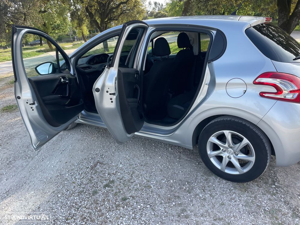 Peugeot 208 1.2 VTi Active - 10
