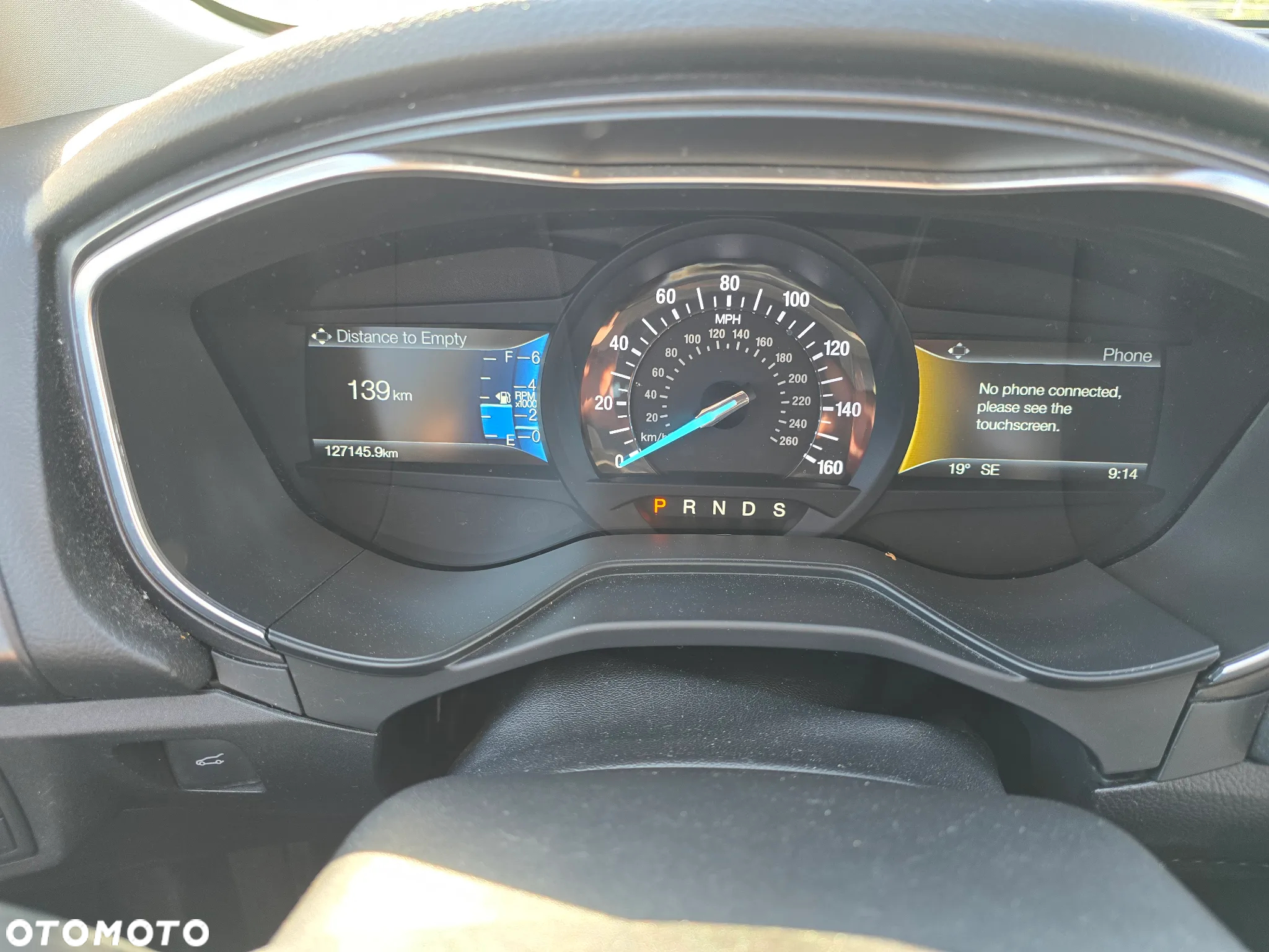 Ford Fusion 2.0 EcoBoost Titanium - 23