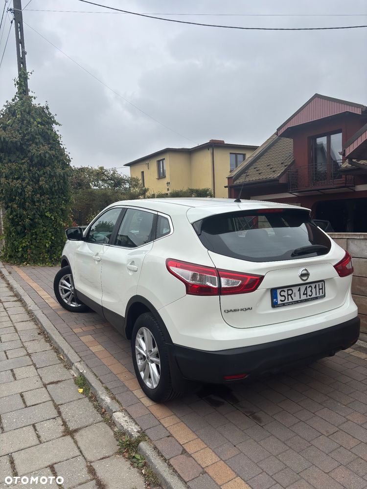 Nissan Qashqai - 4