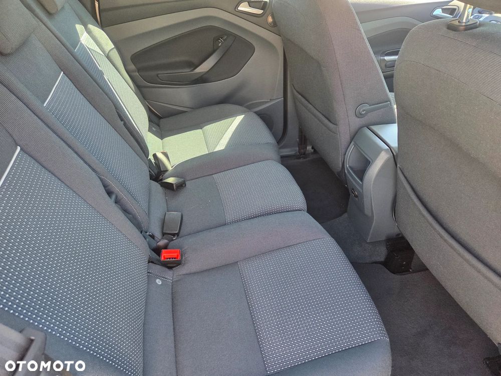 Ford C-MAX - 15