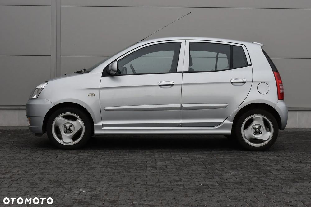Kia Picanto - 23