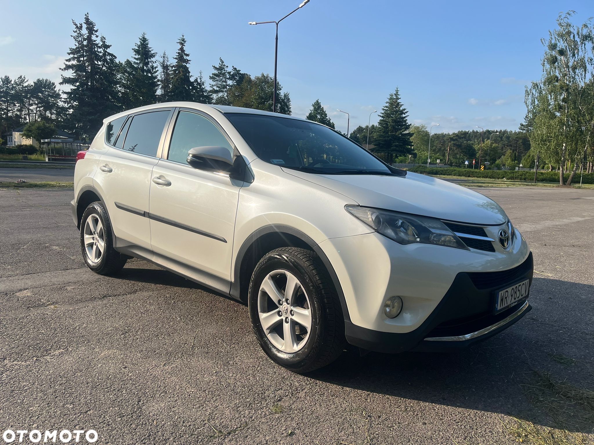 Toyota RAV4 2.0 D-4D Active - 1