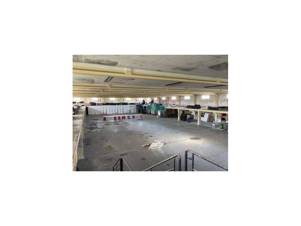 Armazém em Meleças-Belas, Sintra - Grande imagem: 2/15