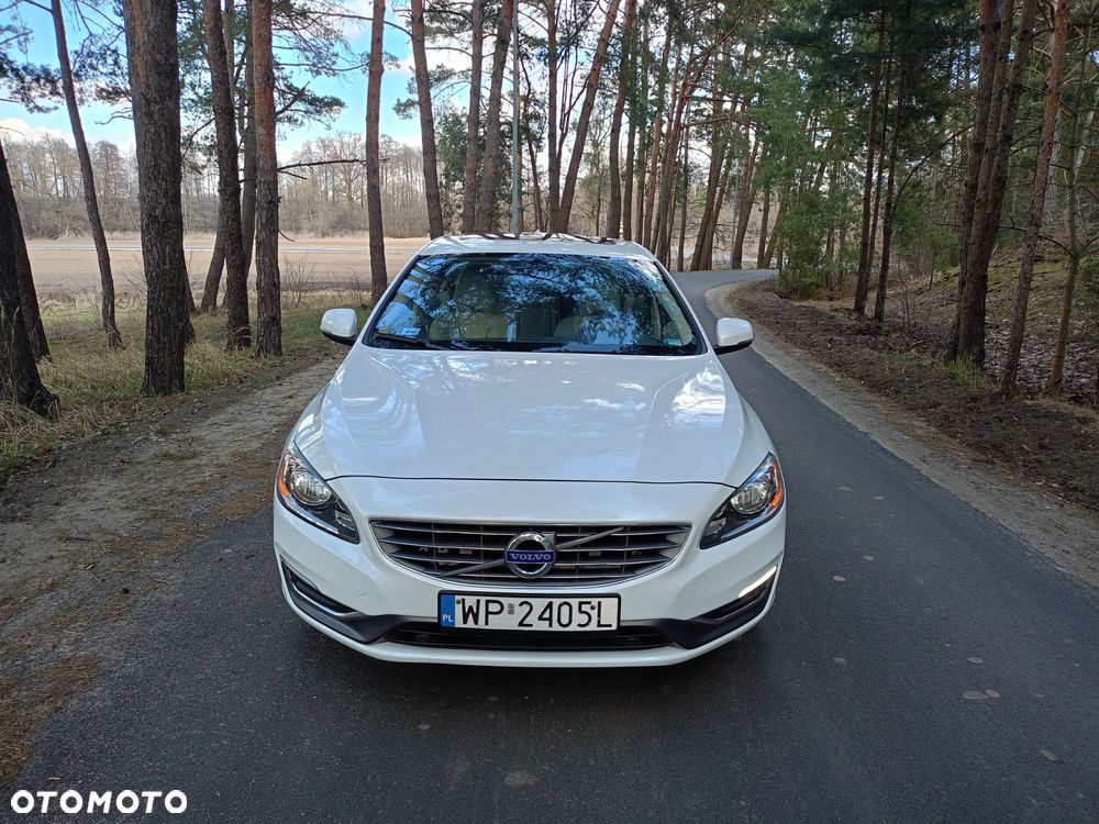 Volvo S60 T5 Drive-E Momentum - 2