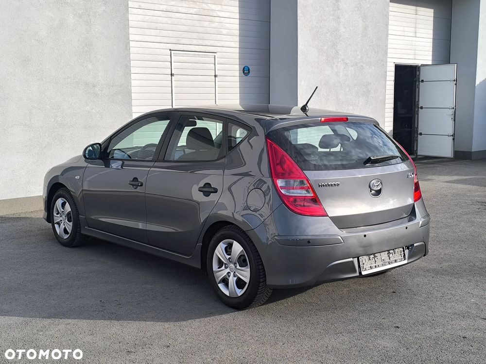 Hyundai i30 1.4 Classic EU5 - 8
