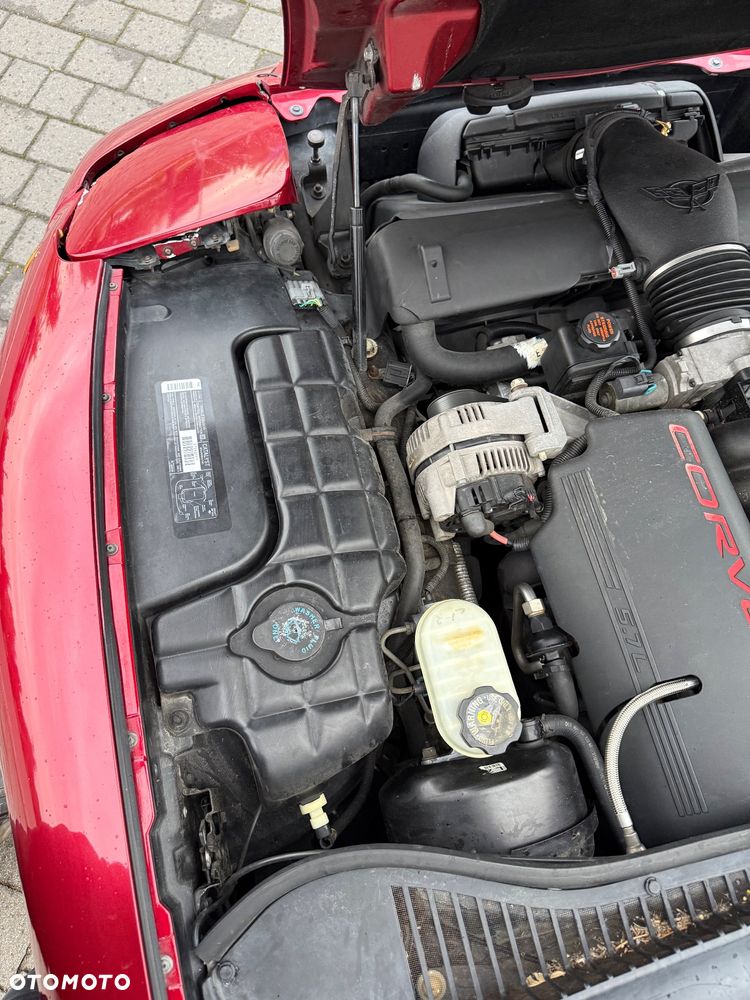 Chevrolet Corvette - 26