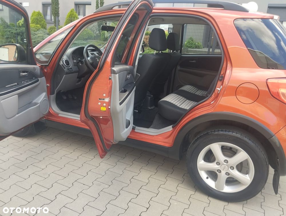 Suzuki SX4 - 18