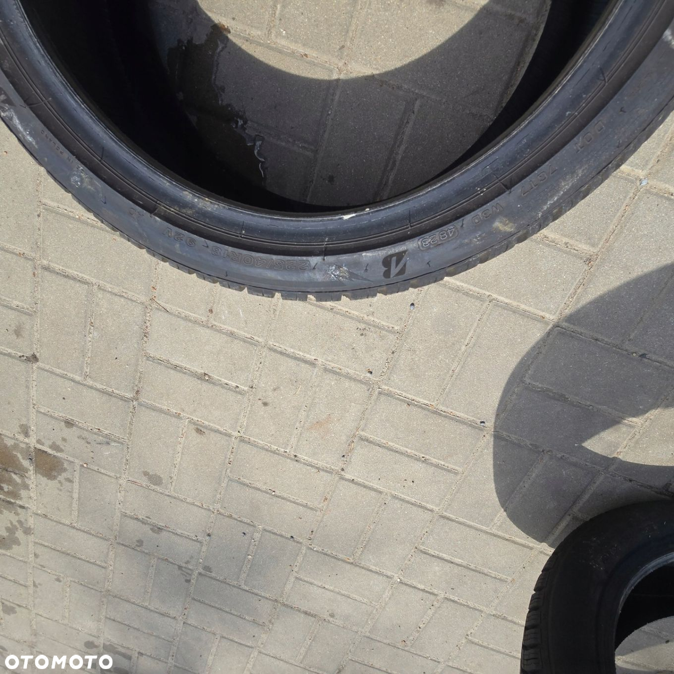 BRIDGESTONE BLIZZAK LM005 225/40R18 92V 23R 1X - 3