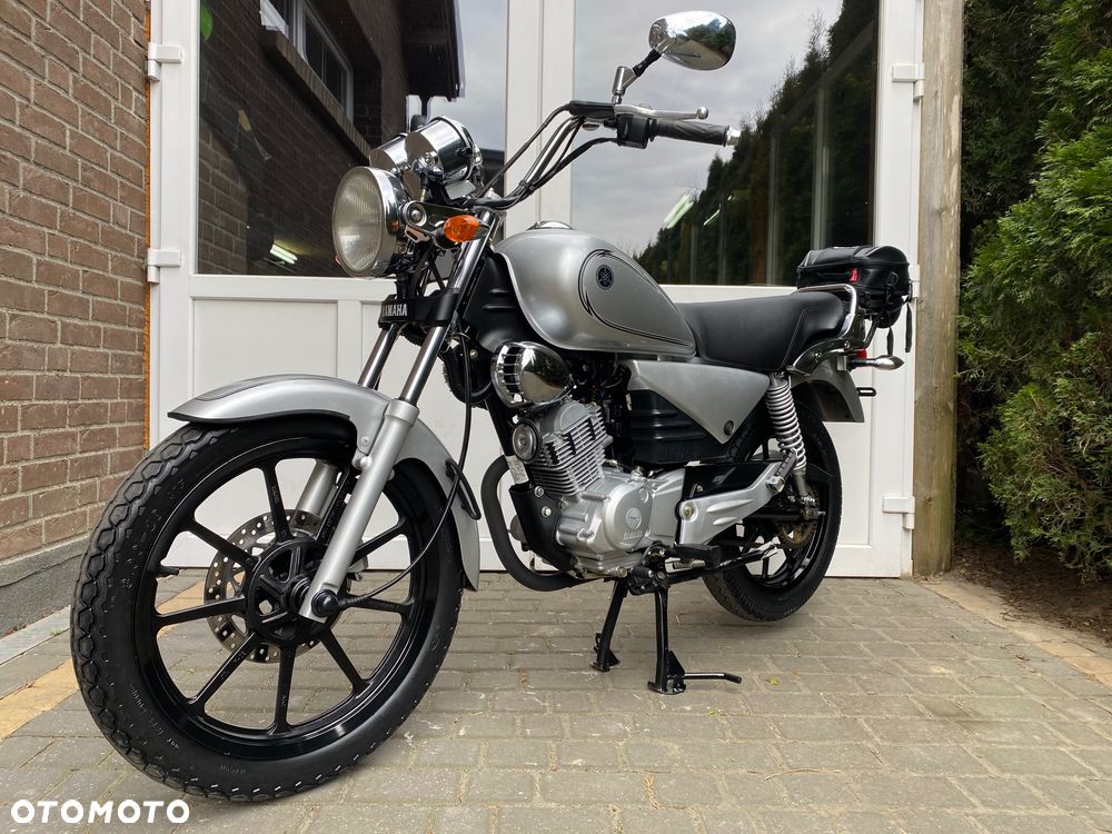 Yamaha YBR - 31
