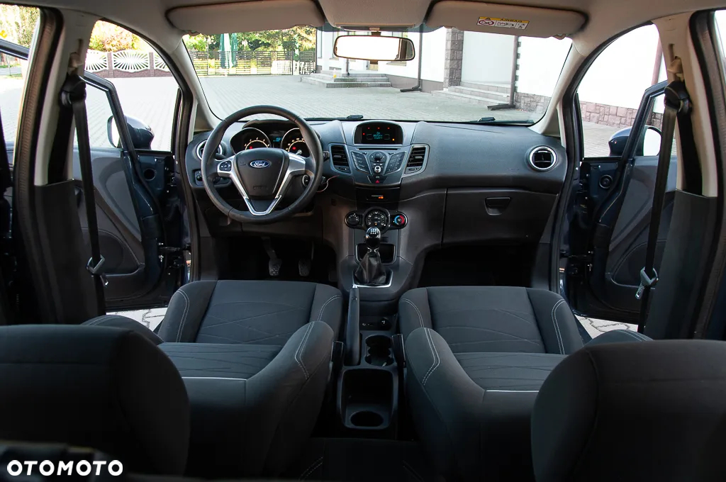 Ford Fiesta 1.25 Titanium - 26