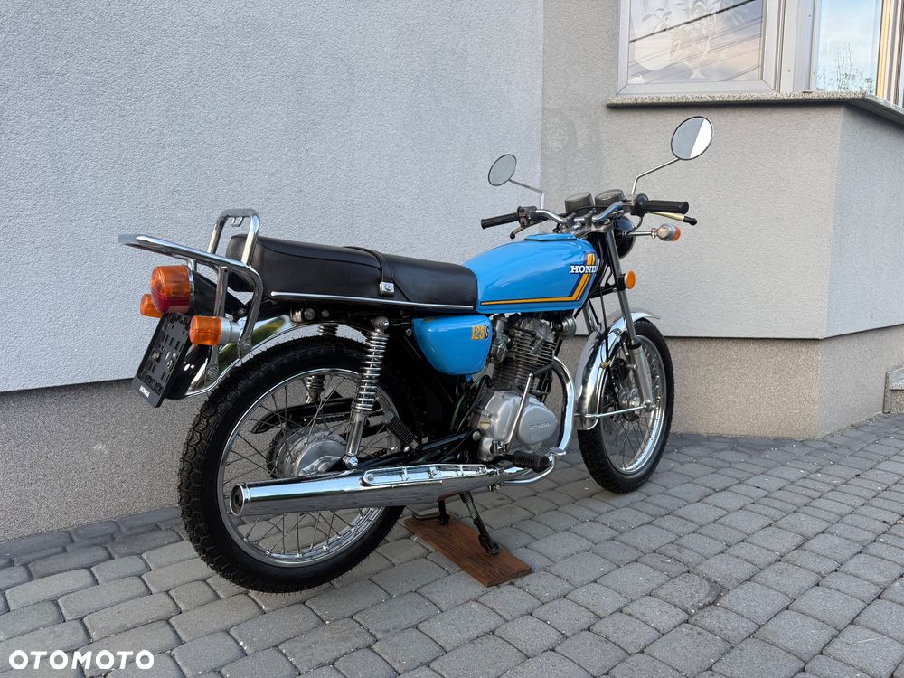 Honda CB - 4