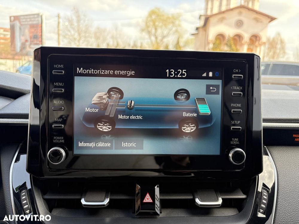 Toyota Corolla 1.8 HSD Business - 7