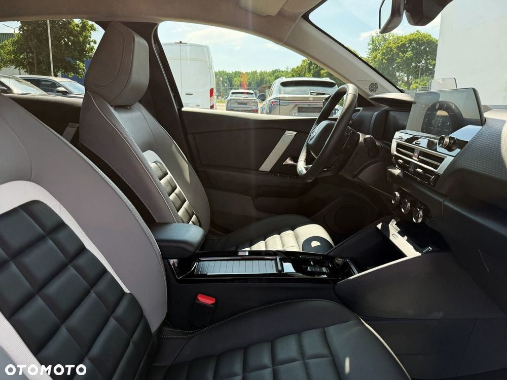 Citroën C4 1.2 mHEV Max eDCT6 - 31