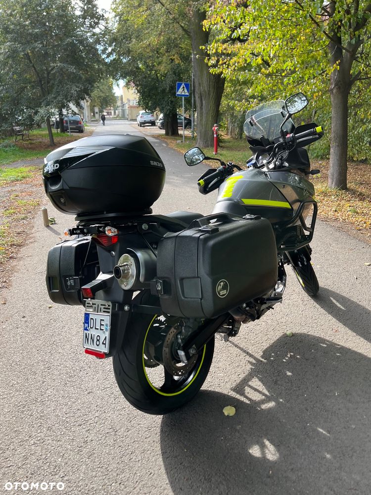 Suzuki V-STROM - 13