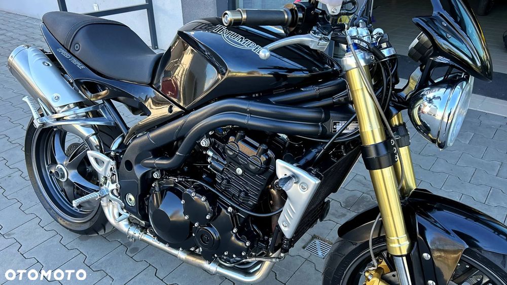 Triumph Speed Triple - 12
