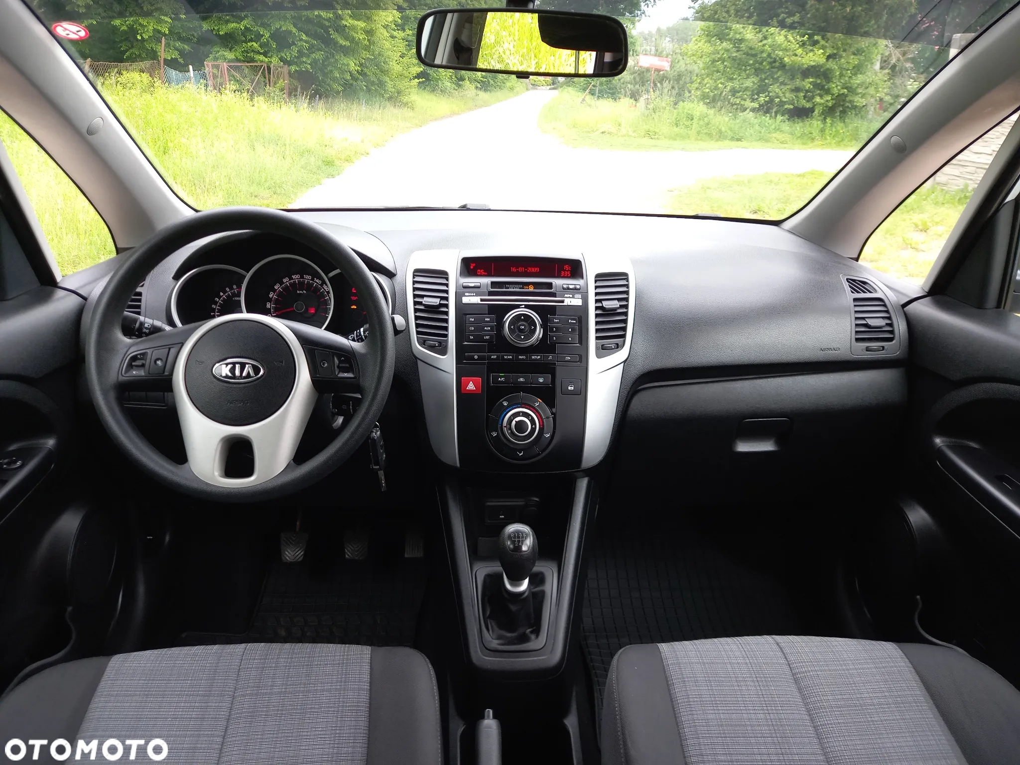 Kia Venga 1.4 Business Line - 21