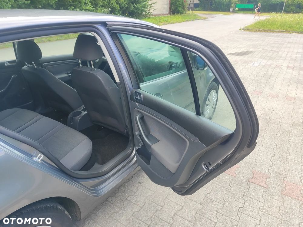 Volkswagen Golf 1.6 Edition - 39