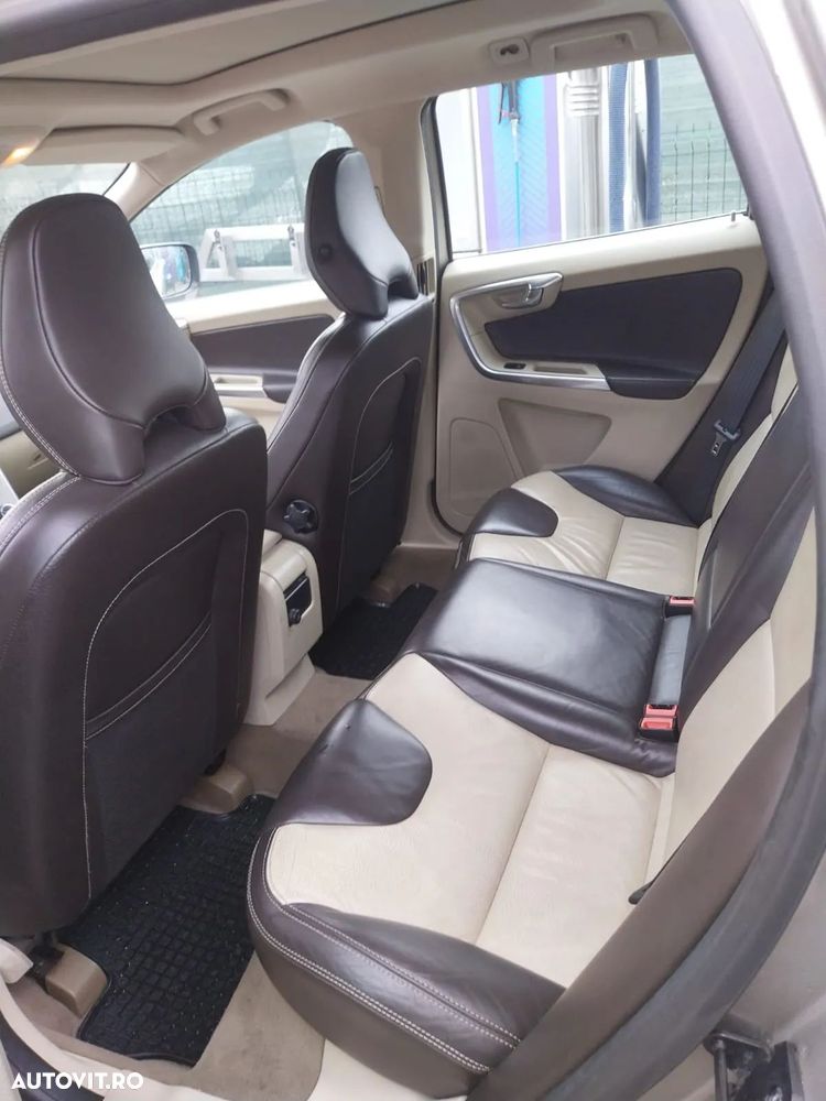 Volvo XC 60 - 9