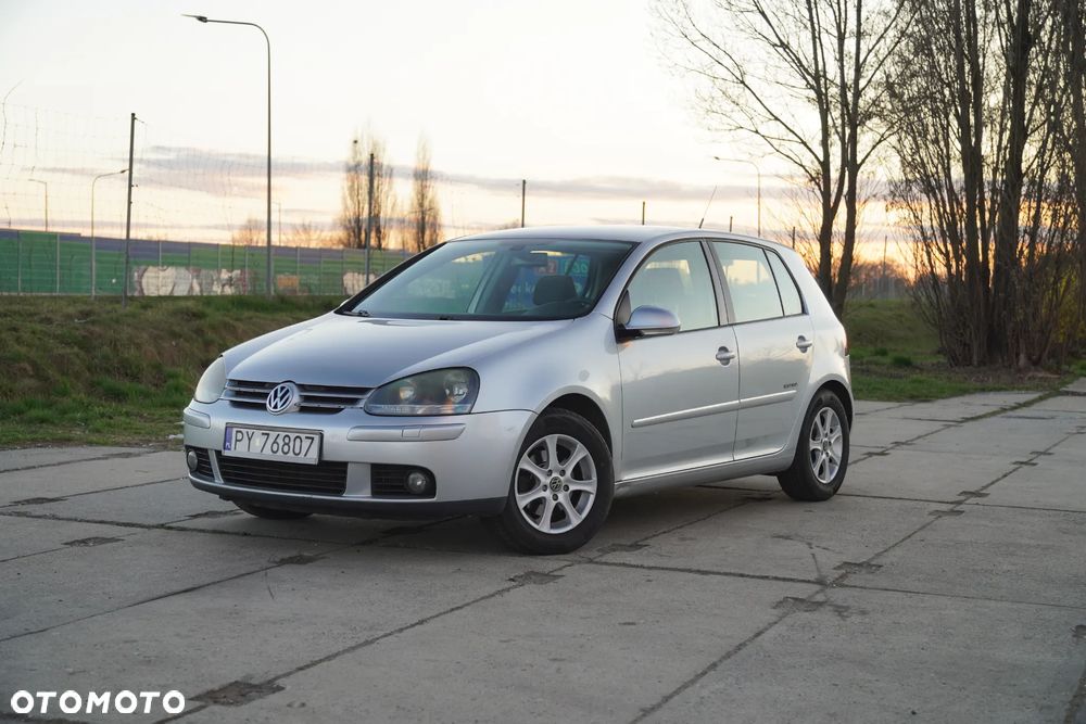 Volkswagen Golf 1.6 Edition - 1