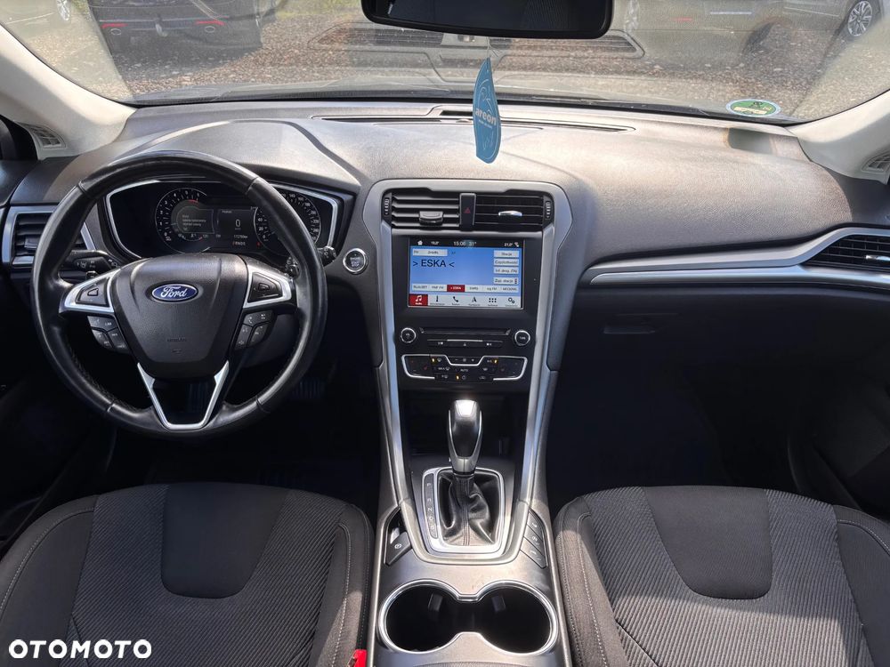 Ford Mondeo Turnier 2.0 EcoBlue Titanium - 14