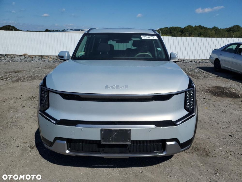 Kia EV9 - 6
