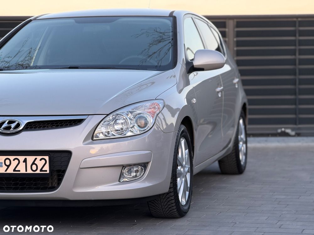 Hyundai i30 1.6 CRDi Premium - 26