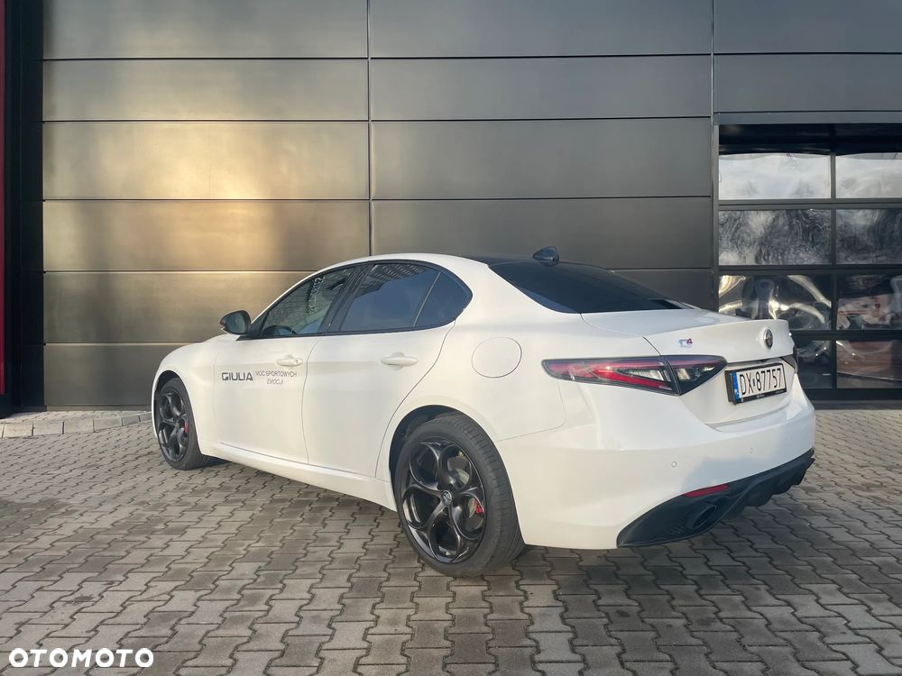 Alfa Romeo Giulia 2.0 Turbo Tributo Italiano Q4 - 3