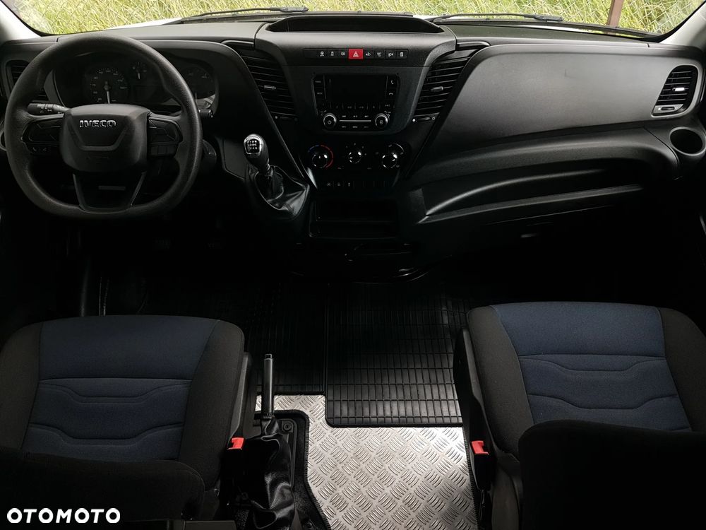 Iveco DAILY KONTENER NISKOPODŁOGOWY 4,43x2,23x2,42 SKLEP FOODTRUCK BAR KLIMA KONIOWÓZ KAMPER - 27
