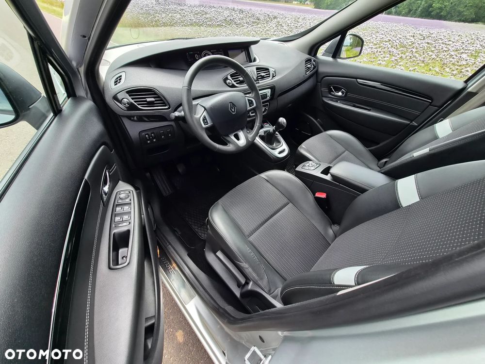 Renault Grand Scenic Energy dCi 110 S&S Bose Edition - 12