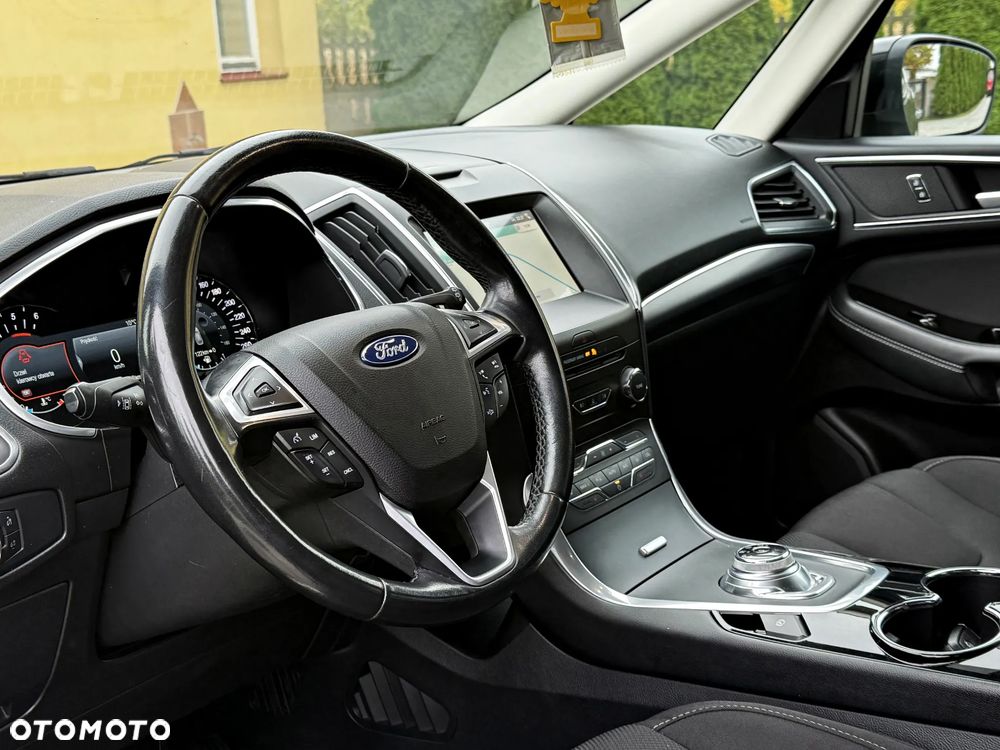 Ford S-Max 2.0 EcoBlue Titanium - 20