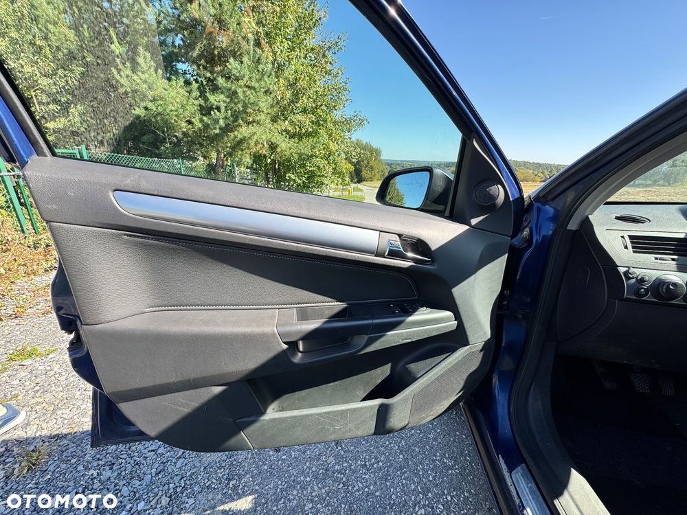 Opel Astra III 1.9 CDTI Enjoy - 14