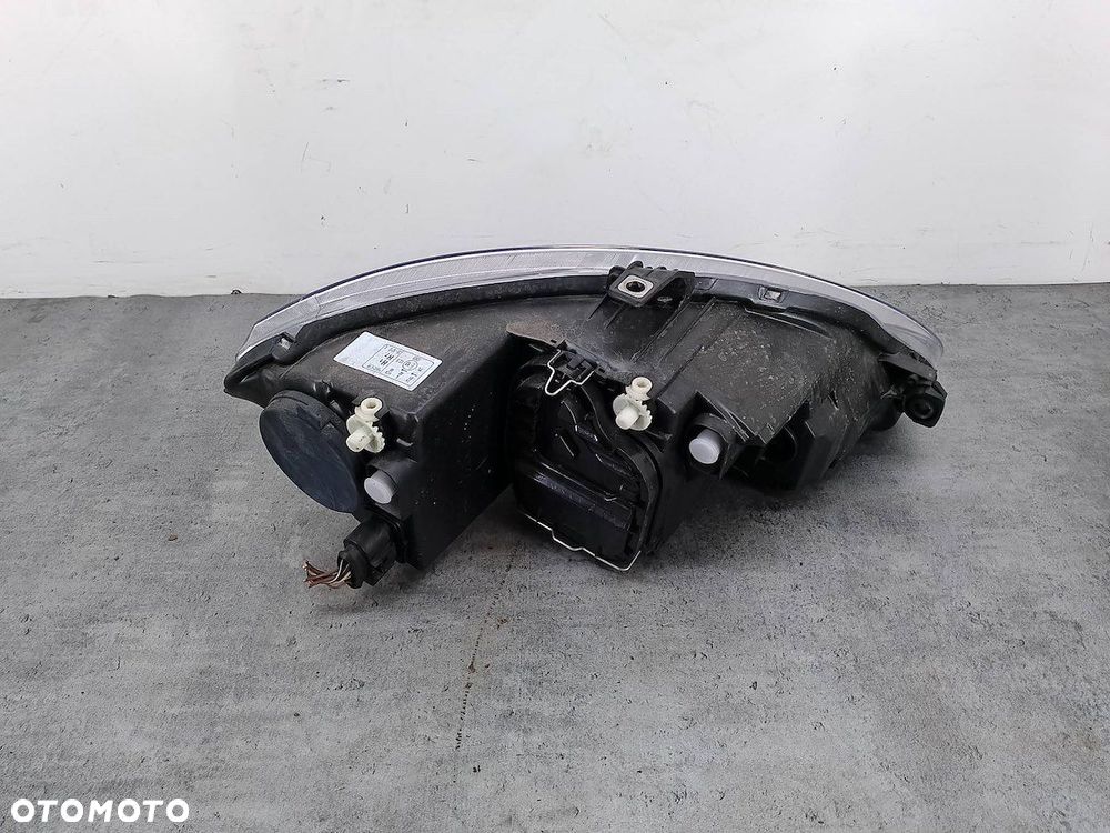 LAMPA PRZÓD LEWA SEAT TOLEDO III 20-B210 2.0 TDI - 3
