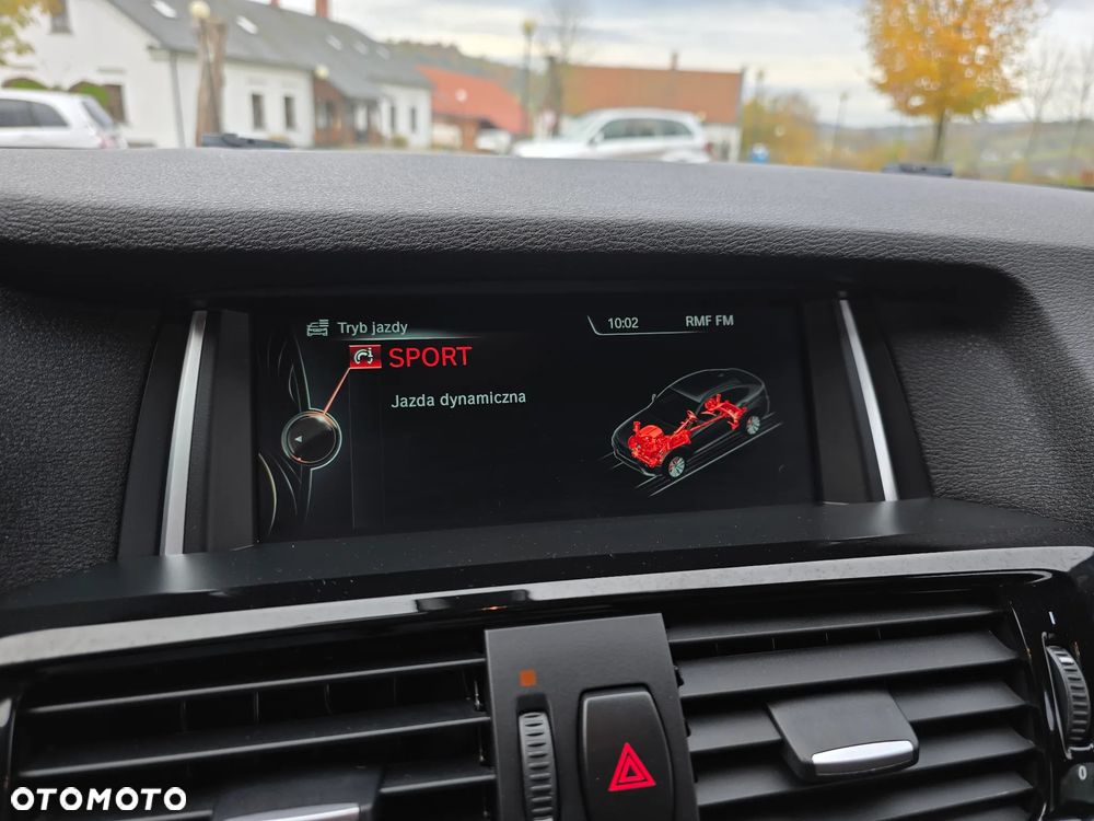 BMW X4 xDrive20d xLine - 17