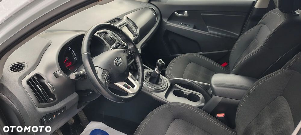 Kia Sportage 1.6 GDI Business Line M 2WD - 13