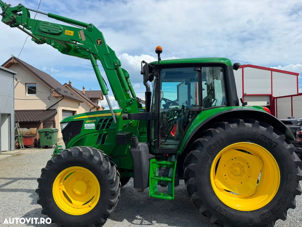John Deere 6125 M - 9