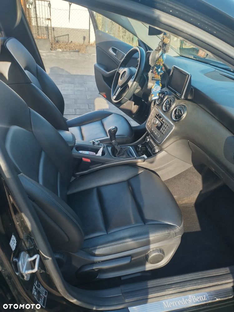 Mercedes-Benz Klasa A 180 CDI AMG Line - 11