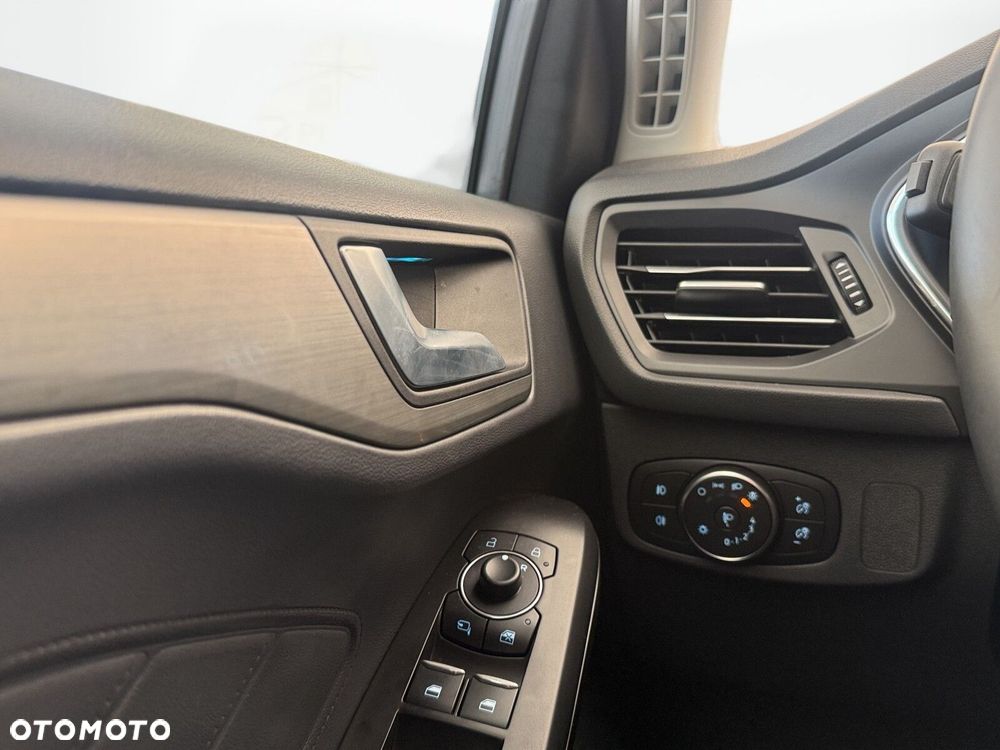 Ford Focus - 18