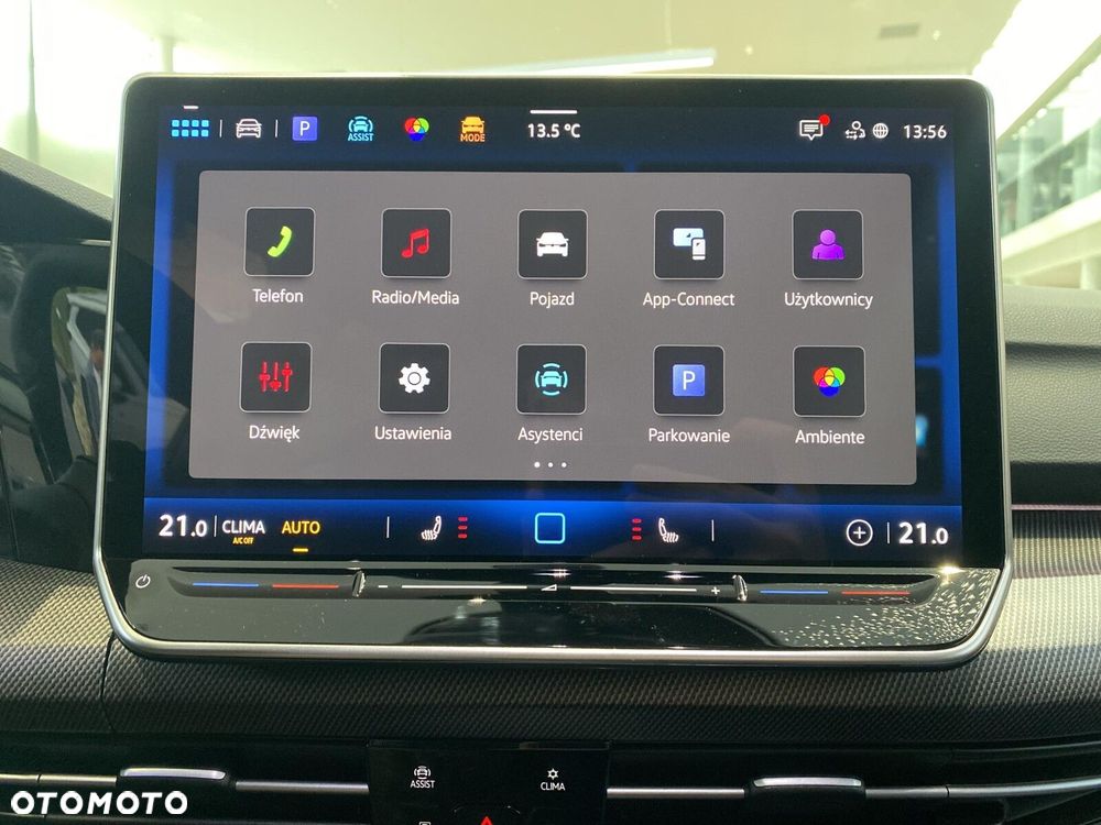 Volkswagen Golf - 36