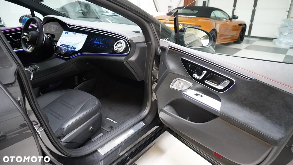 Mercedes-Benz EQE AMG 43 90.5kWh 4-Matic - 9