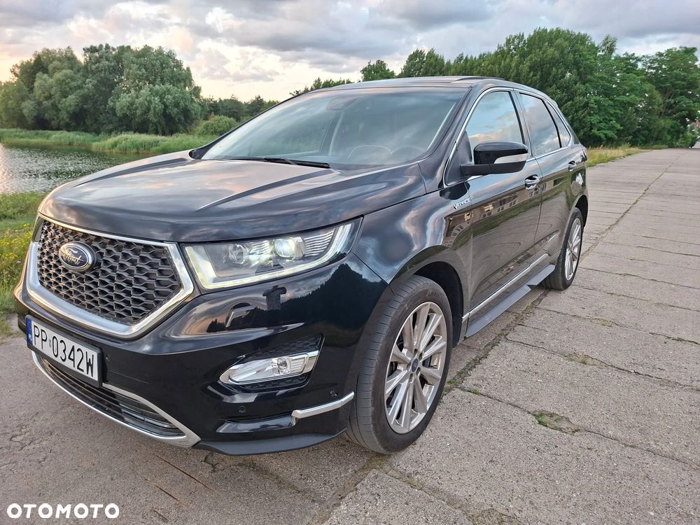 Ford Edge 2.0 TDCi Twin-Turbo 4WD Titanium - 3