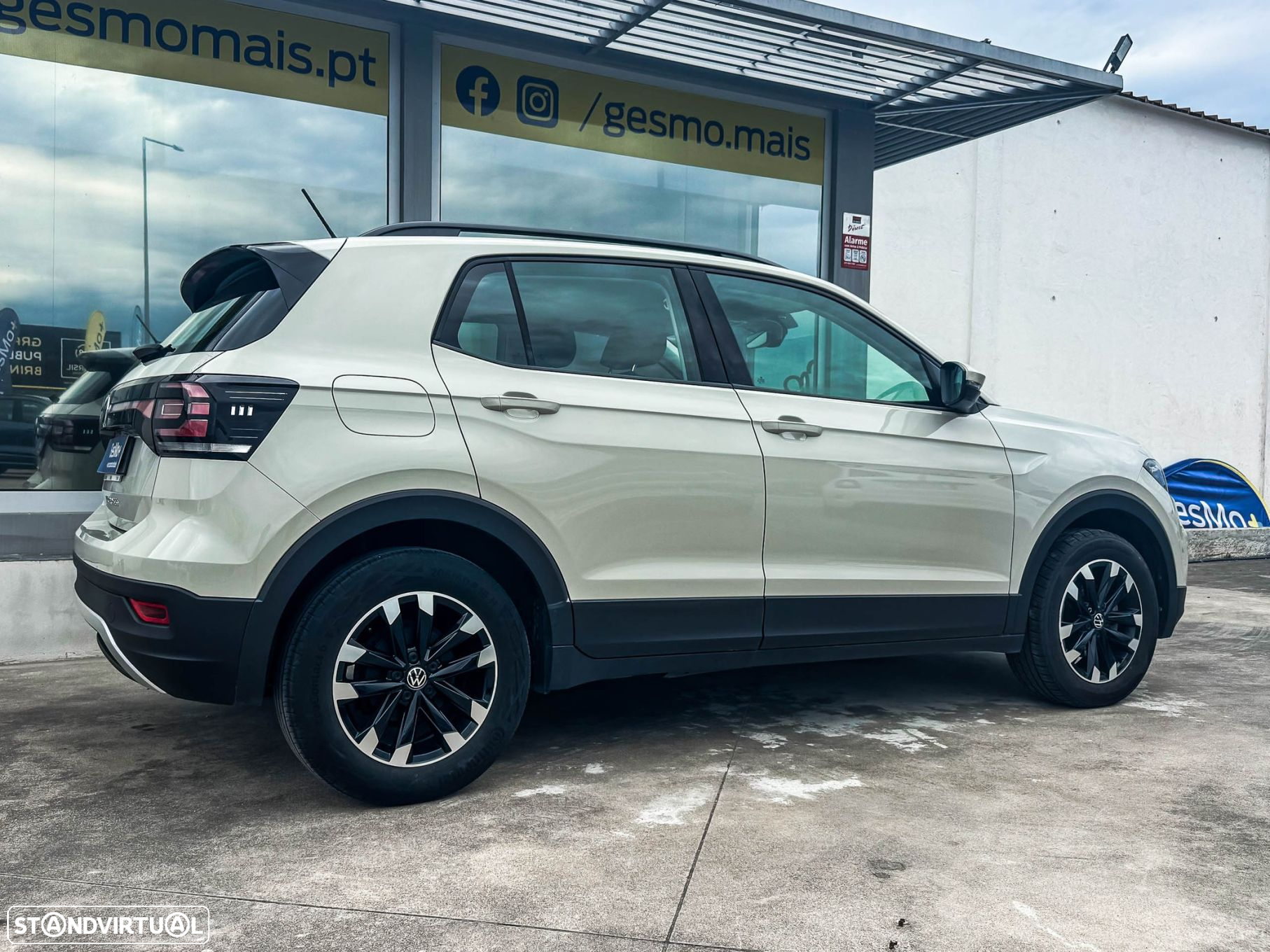 VW T-Cross 1.0 TSI - 4