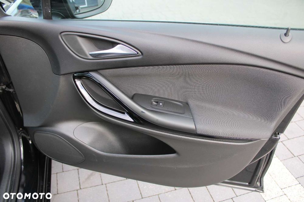 Opel Astra - 25
