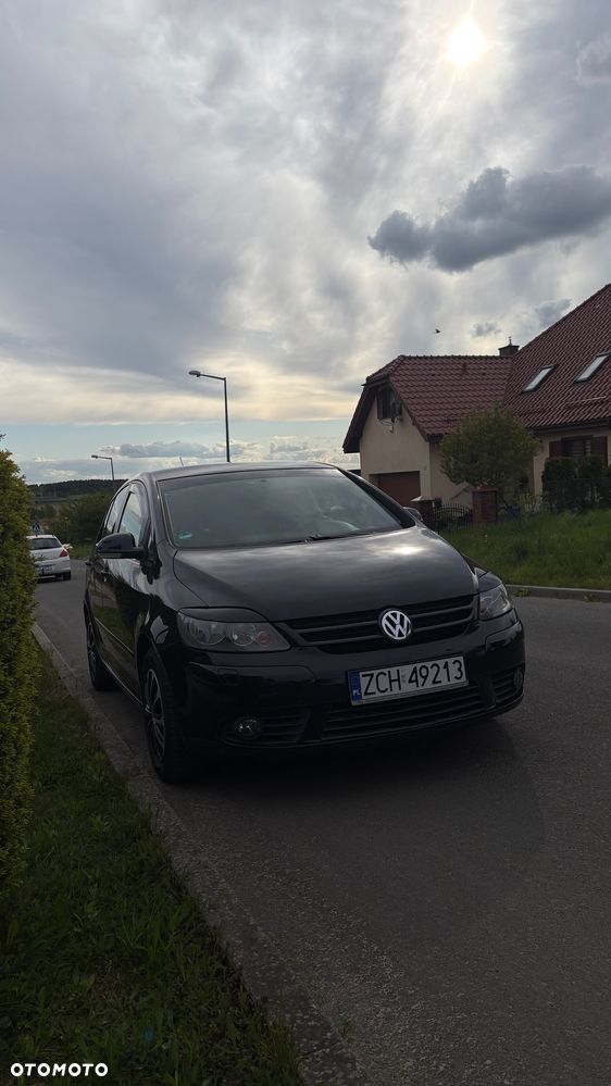Volkswagen Golf Plus 1.9 TDI DPF Trendline - 3